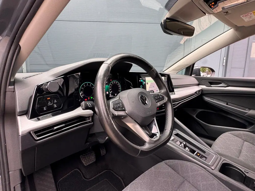 Volkswagen Golf 1.5 eTSI R-Line Pdc / Navi / Carplay / Digid uit 2020, foto 14