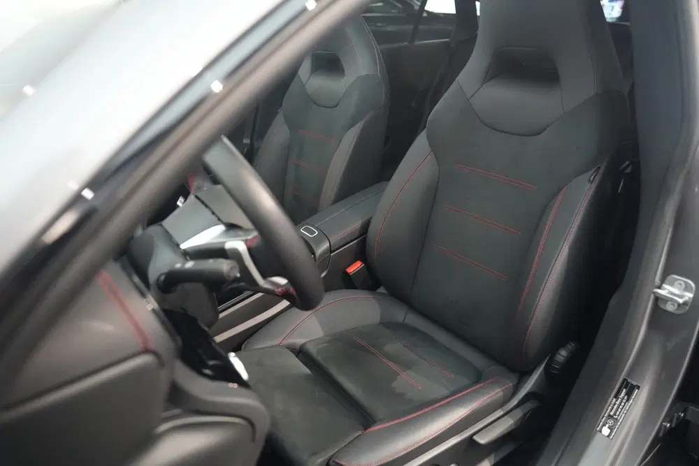 Mercedes-Benz CLA 250 e AMG ✅ PANO uit 2025, foto 11