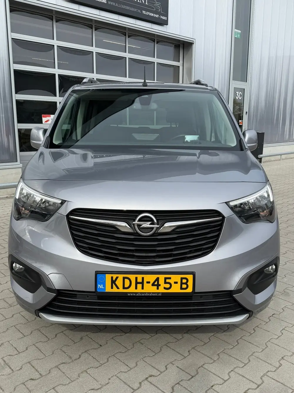 Opel Combo 1.2 Turbo uit 2019, foto 19