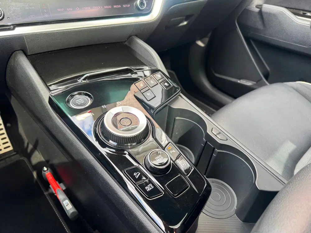Kia Sportage 1.6 T-GDi Hybrid GT-PlusLine uit 2024, foto 14