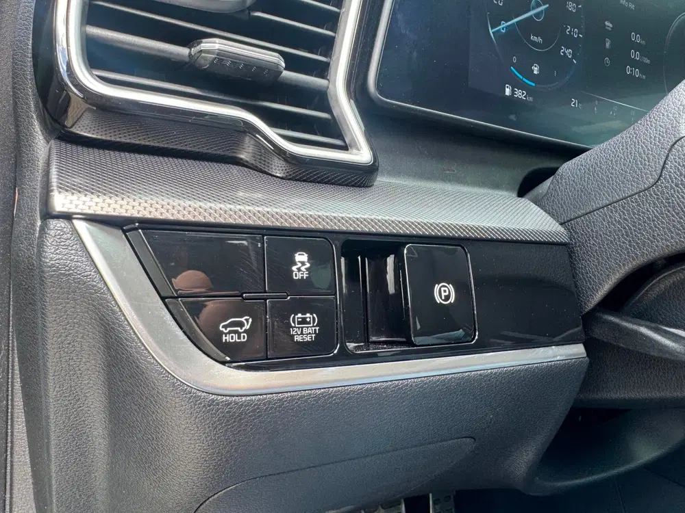 Kia Sportage 1.6 T-GDi Hybrid GT-PlusLine uit 2024, foto 19