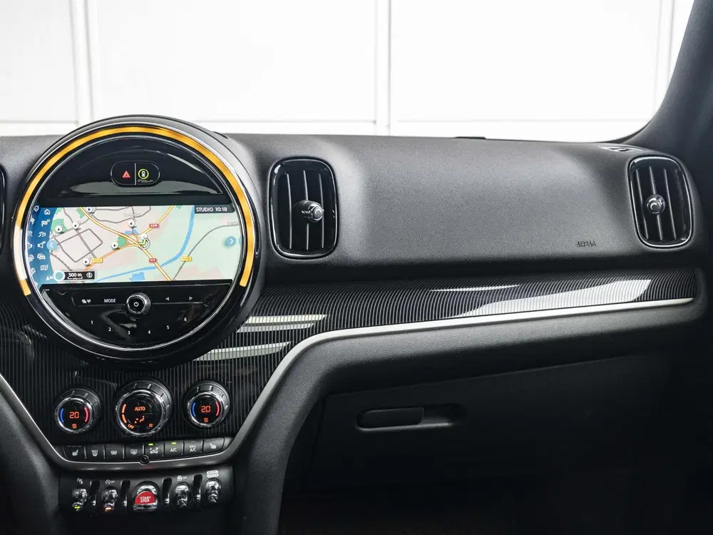 Mini Countryman John Cooper Works ALL4 uit 2022, foto 11