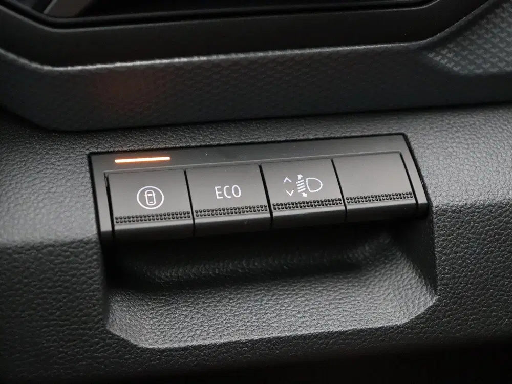 Dacia Duster mild hybrid 140pk expression uit 2026, foto 20