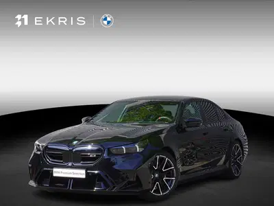 BMW M5 Sedan Bowers & Wilkins Surround Sound Syst uit 2026