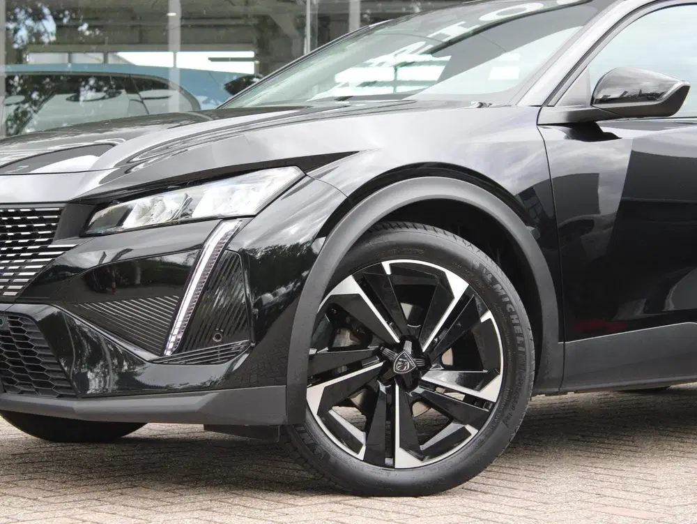 Peugeot 408 1.2T Allure Pack 130 EAT8 Automaat uit 2023, foto 14