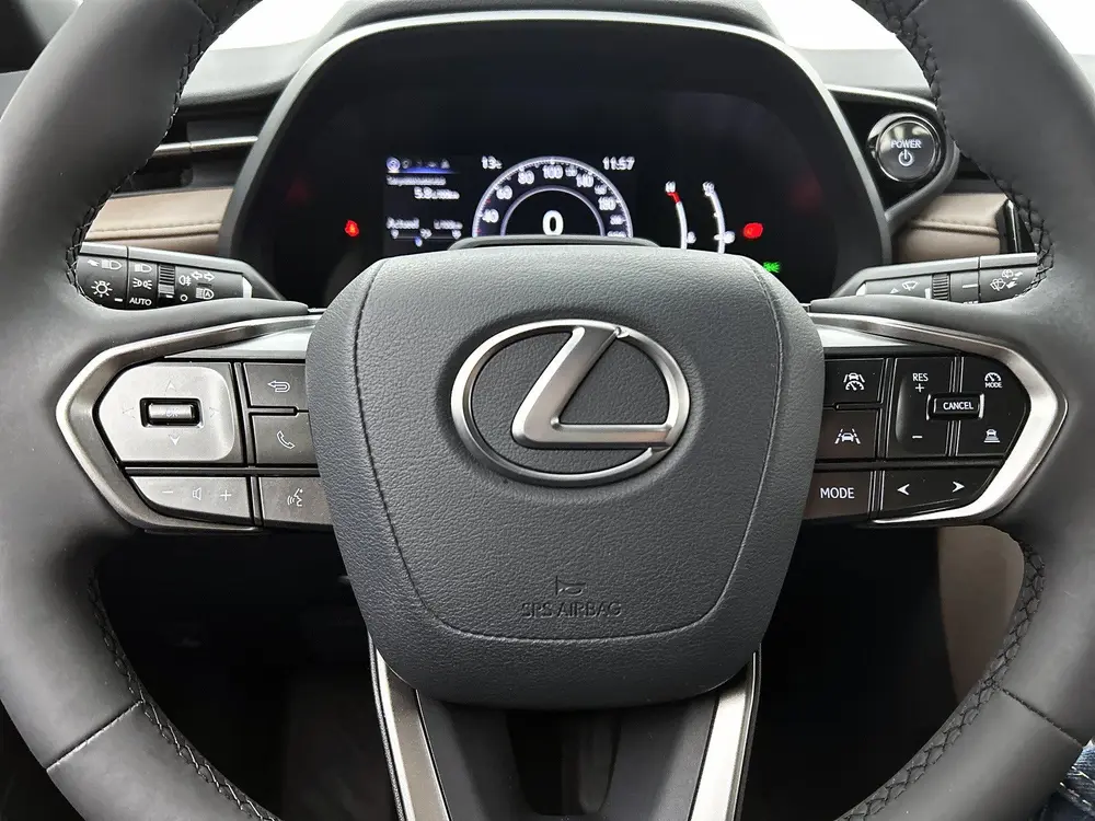 Lexus LBX Elegant 2WD uit 2024, foto 18
