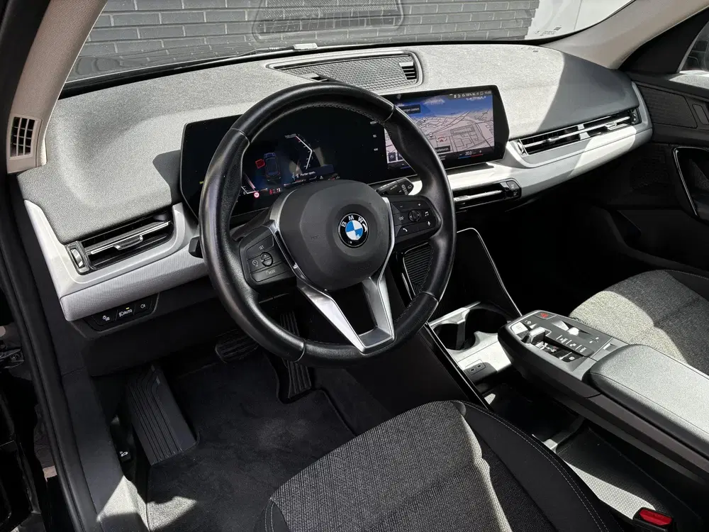 BMW X1 sDrive20i Automaat uit 2023, foto 12