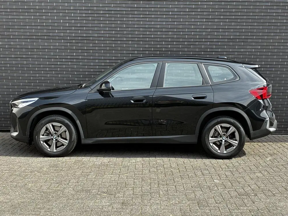 BMW X1 sDrive20i Automaat uit 2023, foto 3
