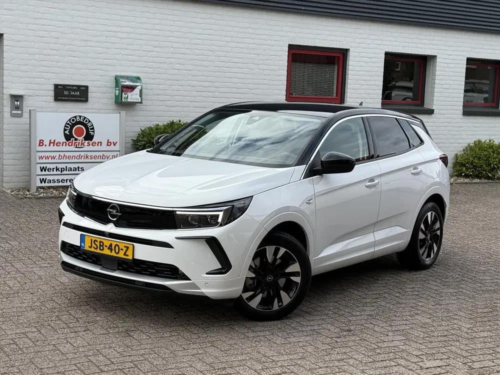 Opel Grandland 1.6 Turbo Hybrid 225pk Aut Ultimate uit 2025, foto 4