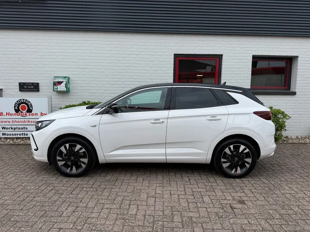 Opel Grandland 1.6 Turbo Hybrid 225pk Aut Ultimate uit 2025, foto 7