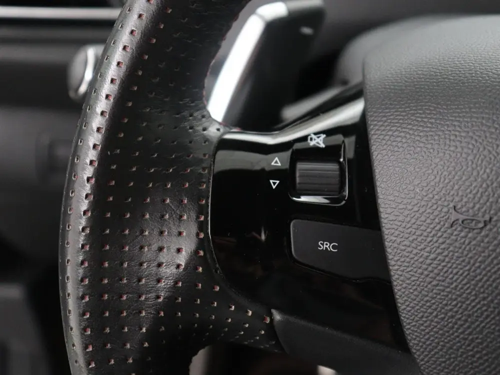 Peugeot 308 | Half leder | Cruise co uit 2019, foto 18