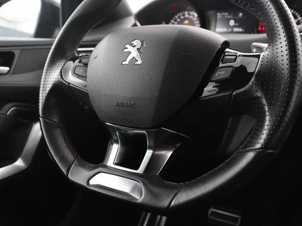 Peugeot 308 | Half leder | Cruise co uit 2019, foto 8