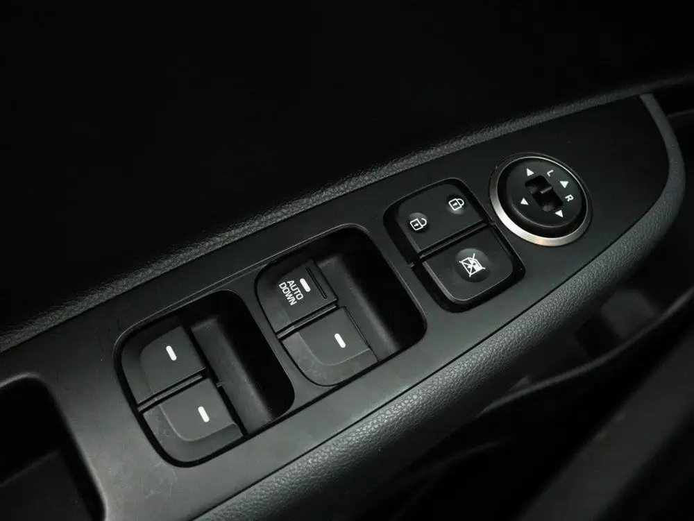 Hyundai I10 1.0i Comfort | Stoelverwarming | Cruise control uit 2019, foto 19