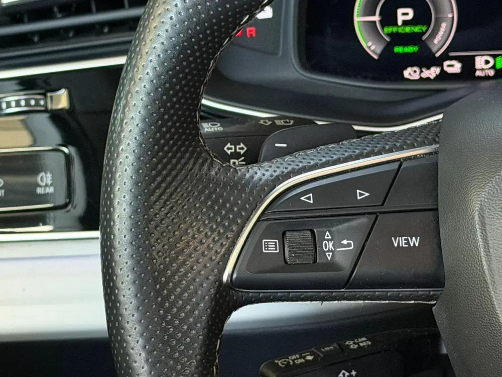 Audi Q7 S line 55 TFSI e Quattro Black Optik Aut*N uit 2021, foto 13