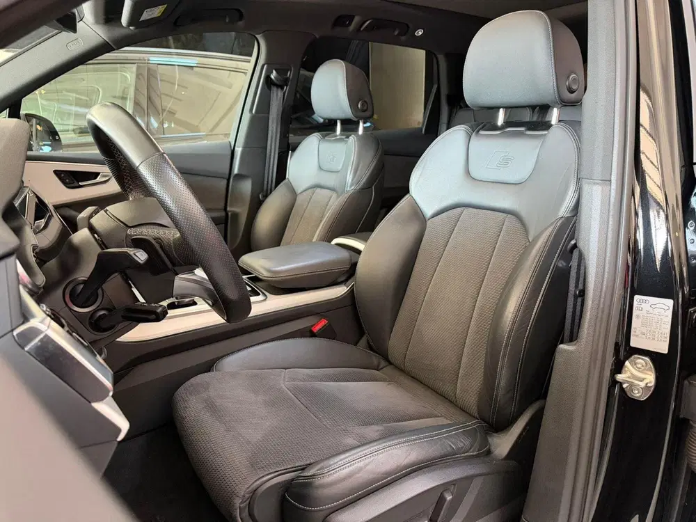Audi Q7 S line 55 TFSI e Quattro Black Optik Aut*N uit 2021, foto 16