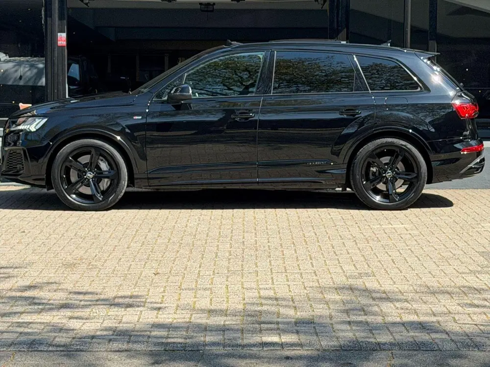 Audi Q7 S line 55 TFSI e Quattro Black Optik Aut*N uit 2021, foto 3