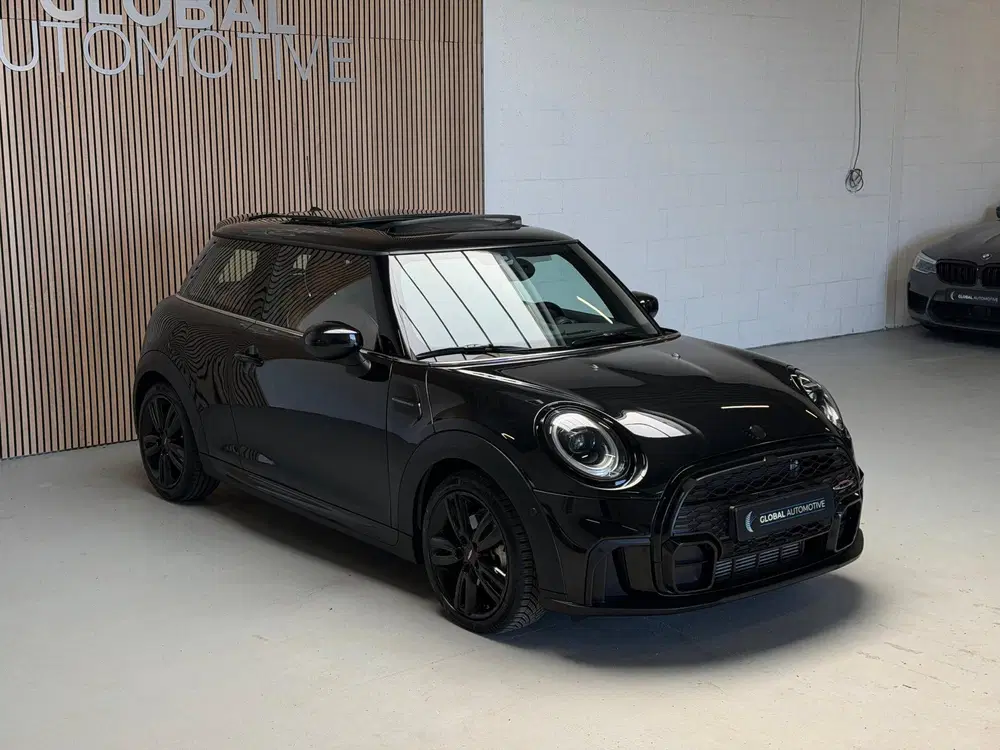 Mini John Cooper Works 1.5 Cooper John Cooper Works uit 2021, foto 2