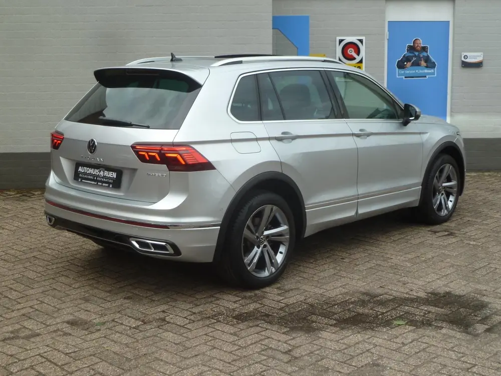 Volkswagen Tiguan 1.4 TSI eHybrid R-Line|Panodak|Leder|Memor uit 2021, foto 3