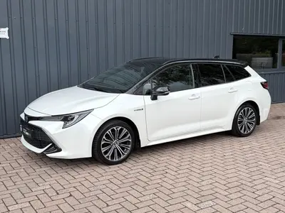 Toyota Corolla 1.8 Hybrid Executive COMPLEET uit 2019