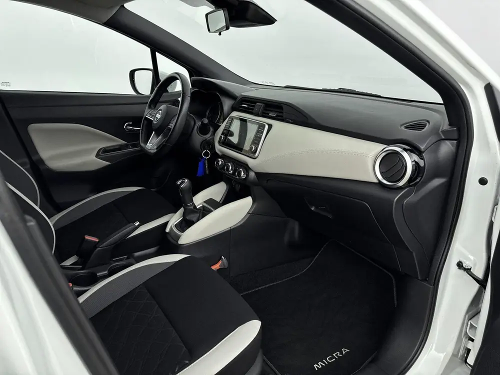 Nissan Micra 1.0 IG-T N-Connecta uit 2020, foto 17