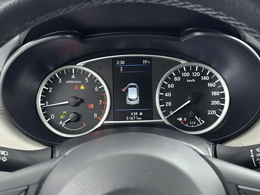 Nissan Micra 1.0 IG-T N-Connecta uit 2020, foto 9