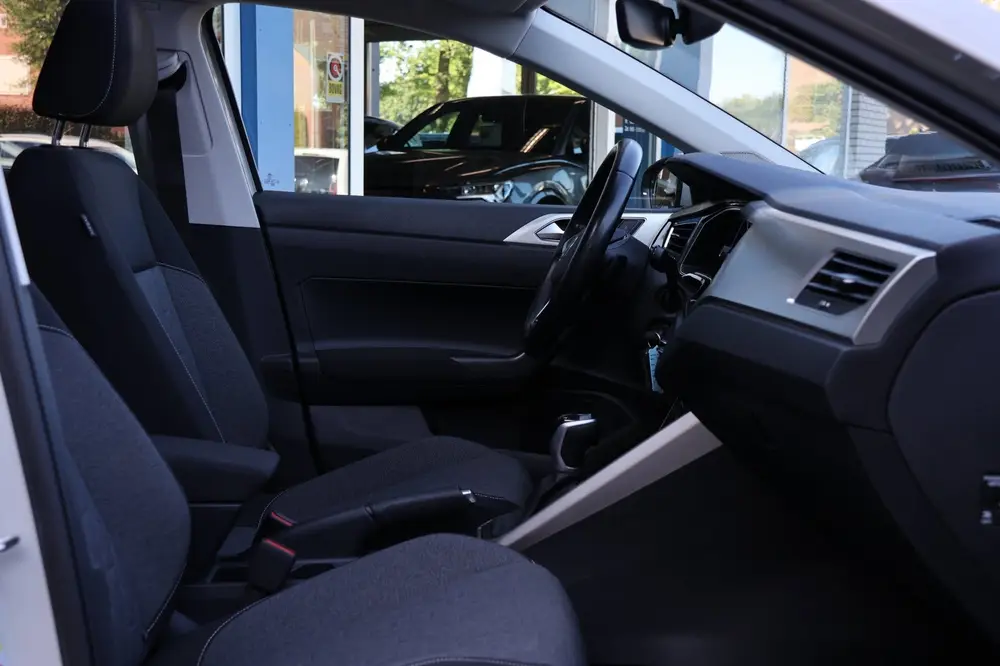 Volkswagen Polo 1.0 TSI Move-editie automaat, trekhaak, 3 ja uit 2024, foto 18