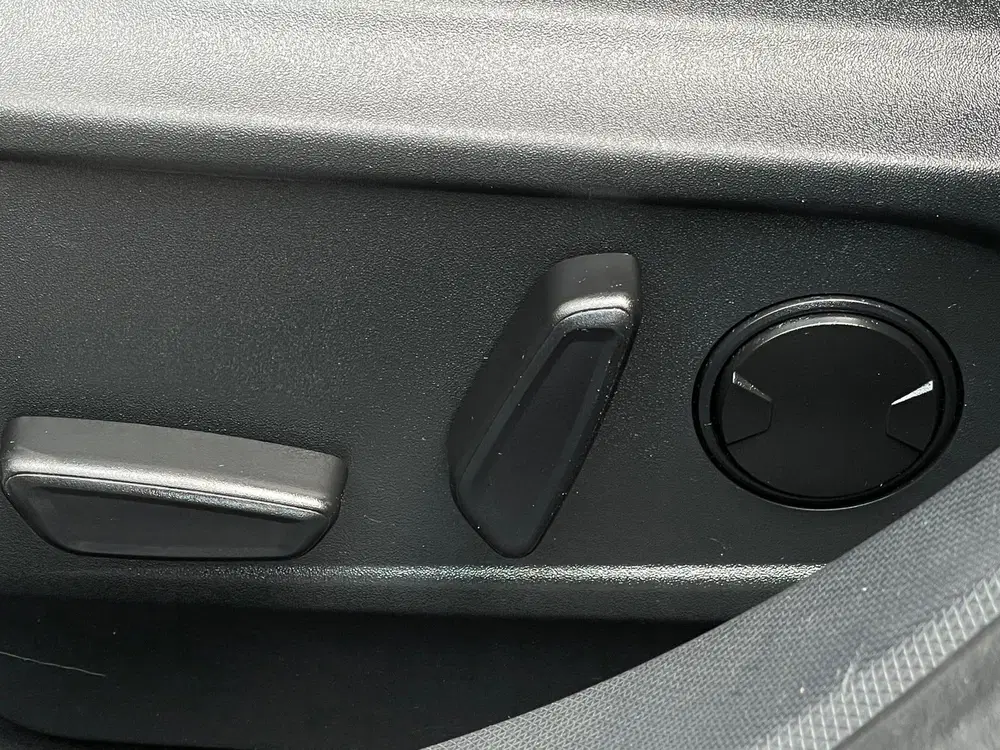Ford Mustang Mach-E Ford Mustang Mach-E 98kWh SOH 95% PANO E uit 2021, foto 18