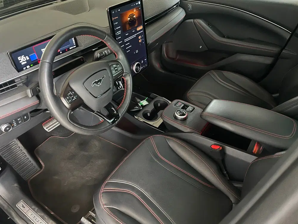 Ford Mustang Mach-E Ford Mustang Mach-E 98kWh SOH 95% PANO E uit 2021, foto 7