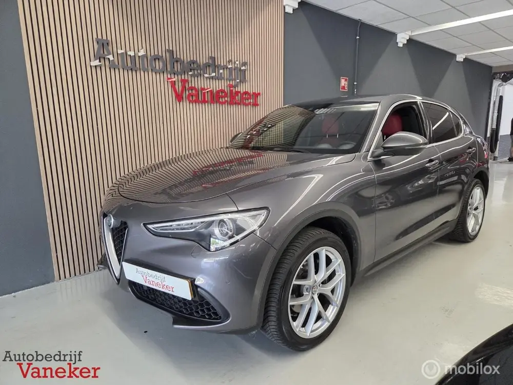 Alfa Romeo Stelvio Q4 280PK Veloce|BTW auto|ACC|VOL|Trekhaak uit 2019
