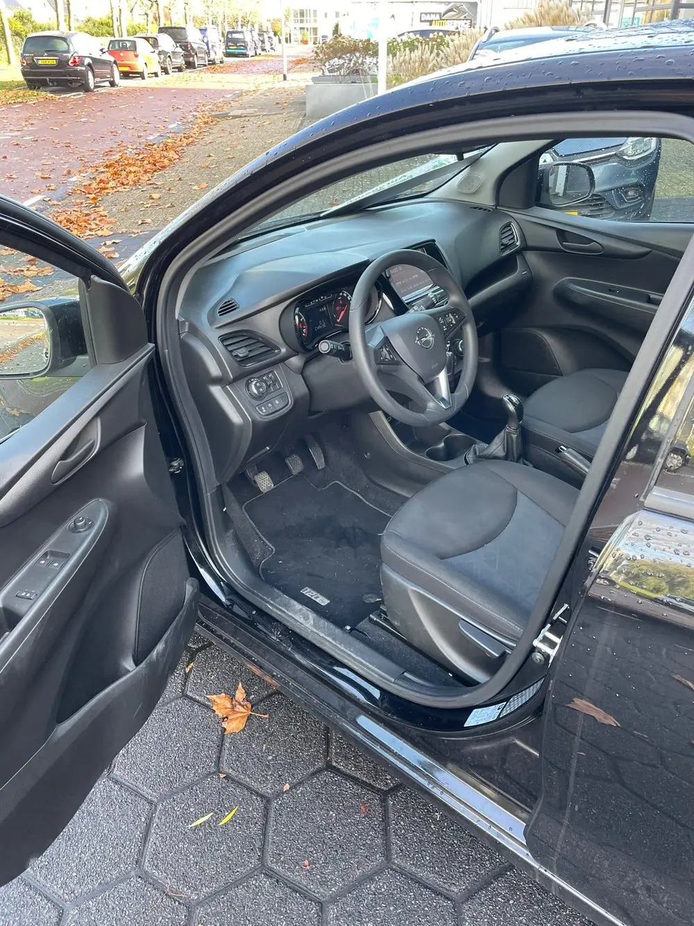 Opel Karl 1.0 ecoFLEX 120 Jaar Edition uit 2019, foto 7