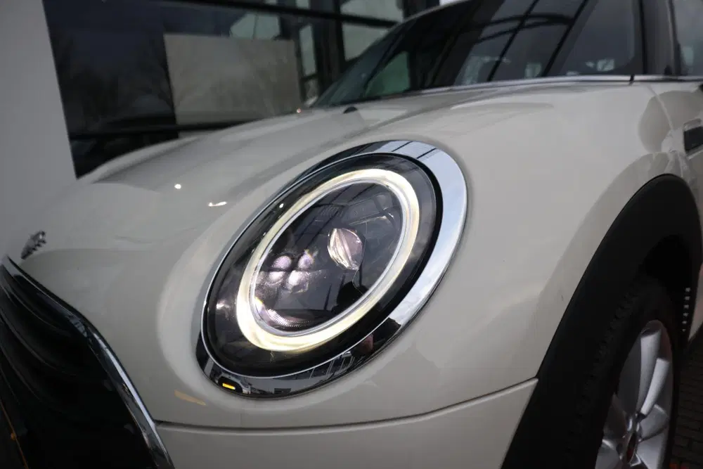 Mini Clubman One uit 2022, foto 12