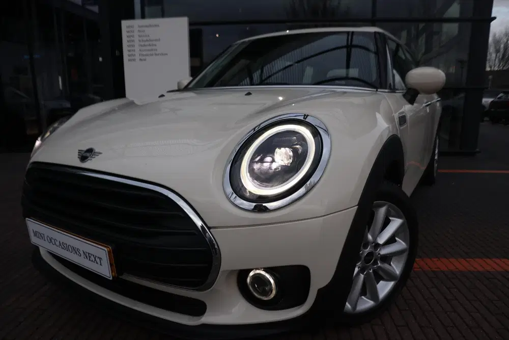 Mini Clubman One uit 2022, foto 4