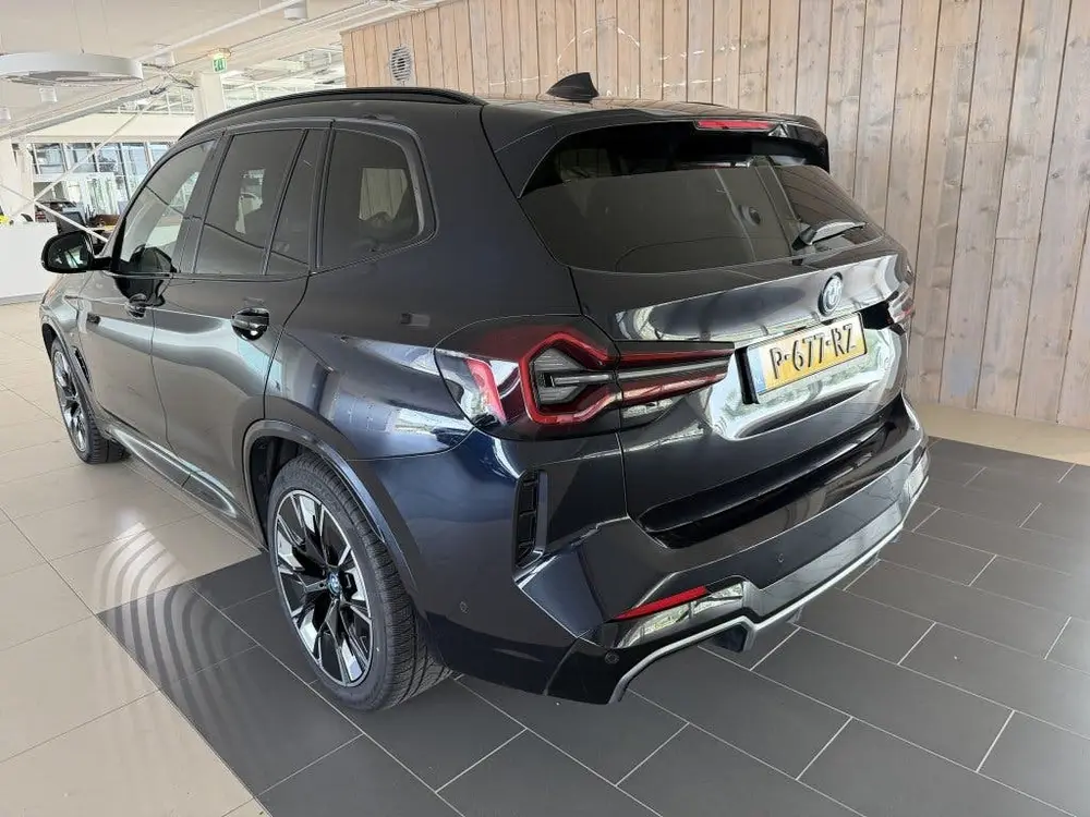 BMW iX3 High Executive 80 kWh SOH 96 uit 2022, foto 4