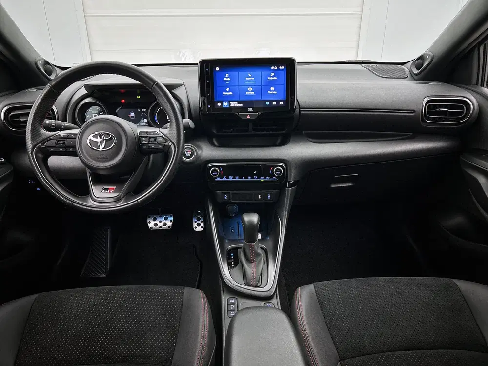Toyota Yaris 1.5 Hybrid GR Sport uit 2022, foto 4