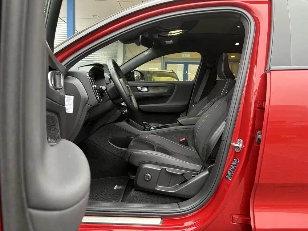 Volvo C40 Recharge Plus 69 kWh uit 2023, foto 14