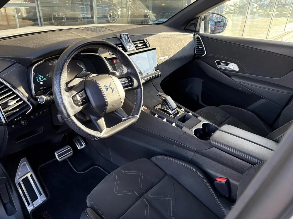 DS Automobiles DS 7 Crossback DS DS 7 Crossback E-Tense 4x4 Performance uit 2022, foto 14