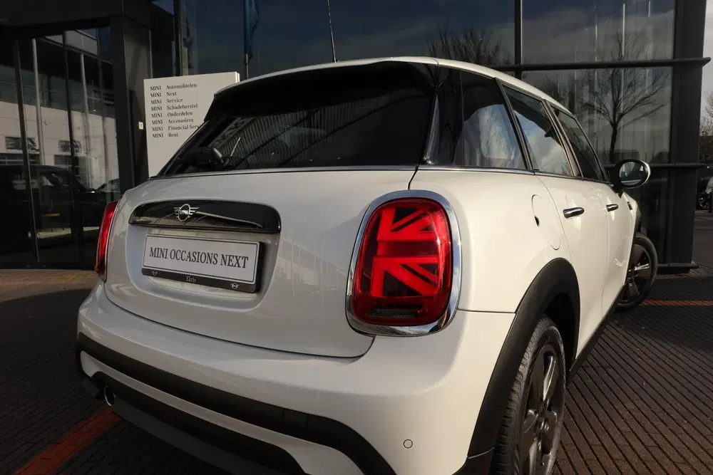 Mini Cooper Cooper uit 2024, foto 10
