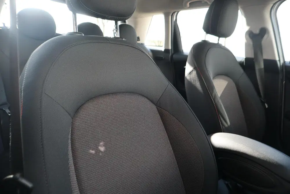 Mini Cooper Cooper uit 2024, foto 18