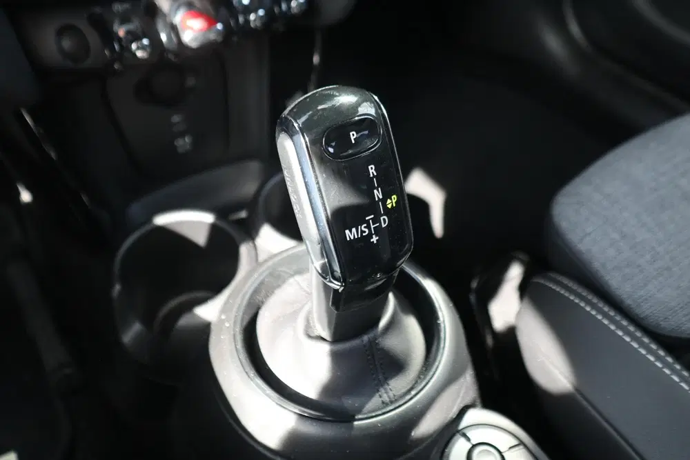 Mini Cooper S Cooper S uit 2022, foto 16