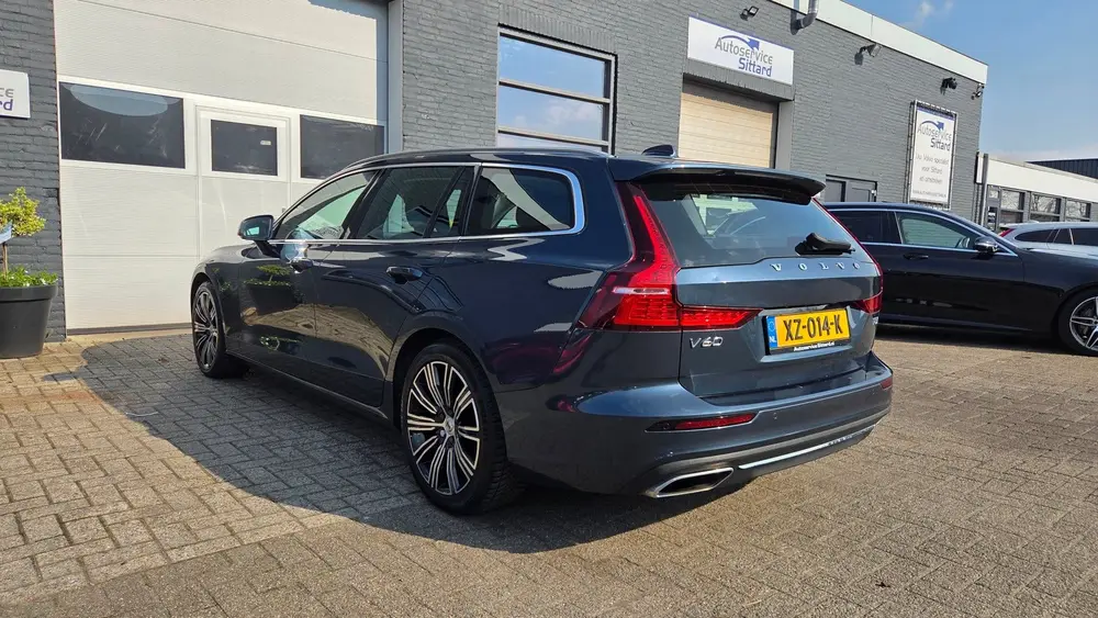 Volvo V60 2.0 T5 Inscription uit 2019, foto 7