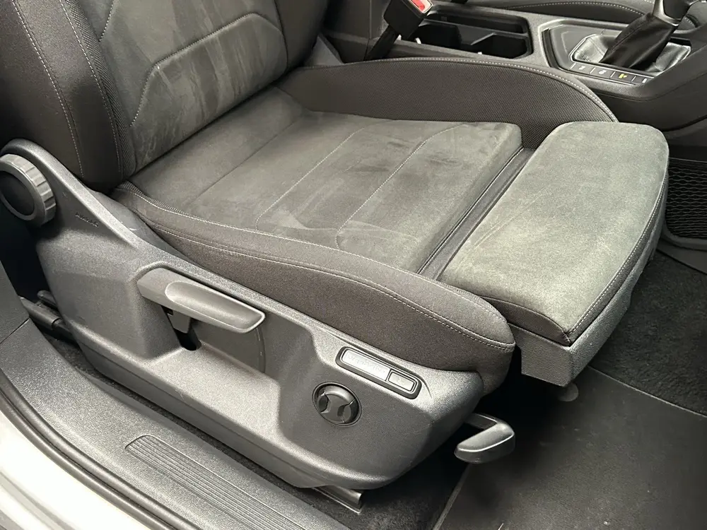 VOLKSWAGEN TIGUAN 1.4 TSI eHYBRID 245 PK DSG NAVIGATIE ADAPT uit 2021, foto 19
