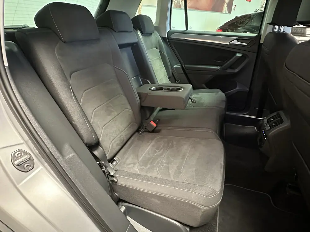 VOLKSWAGEN TIGUAN 1.4 TSI eHYBRID 245 PK DSG NAVIGATIE ADAPT uit 2021, foto 20
