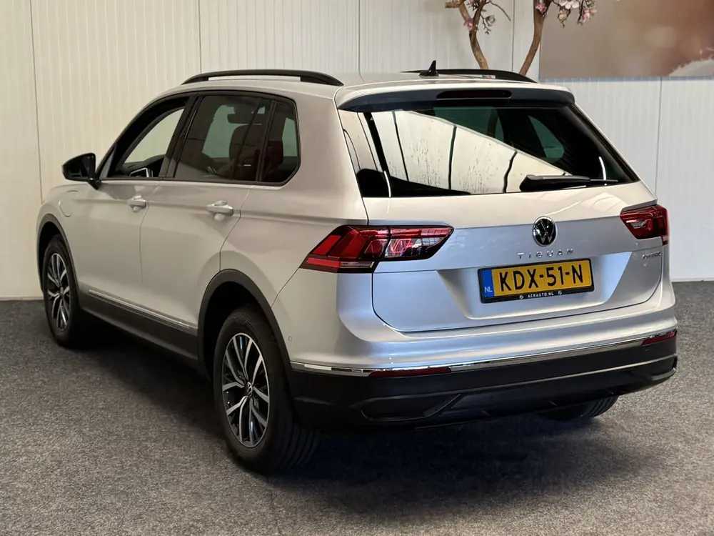 VOLKSWAGEN TIGUAN 1.4 TSI eHYBRID 245 PK DSG NAVIGATIE ADAPT uit 2021, foto 6
