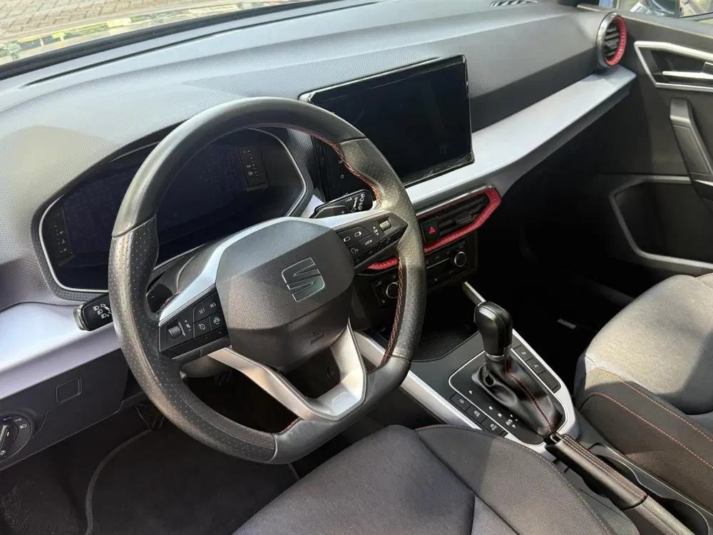 SEAT Arona Arona 1.0 EcoTSI FR uit 2024, foto 12