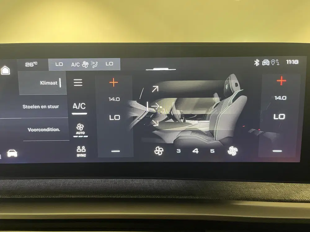 Peugeot 3008 1.6 plug-in Hybrid 195 Allure uit 2026, foto 11