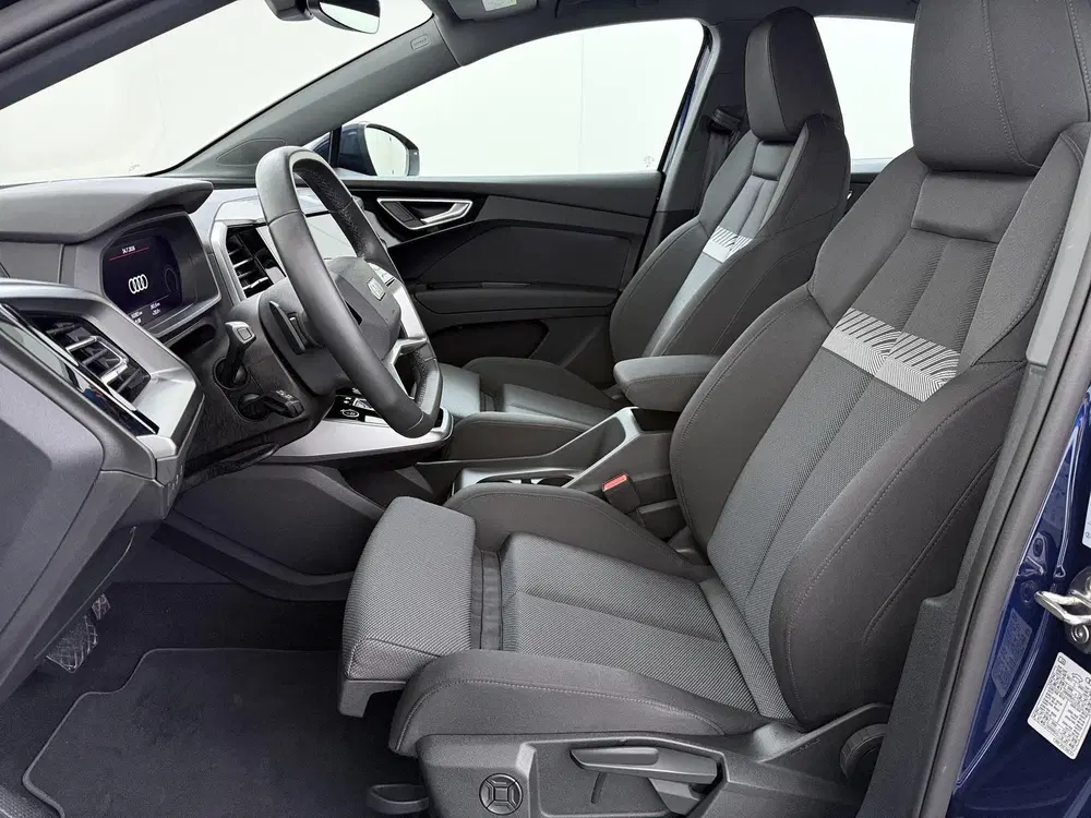 Audi Q4 e-tron 45 Edition 82 kWh S-LINE uit 2024, foto 18