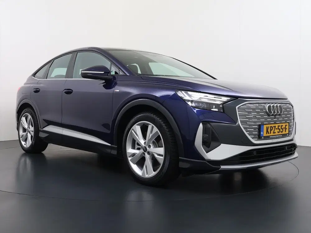 Audi Q4 e-tron 45 Edition 82 kWh S-LINE uit 2024, foto 3