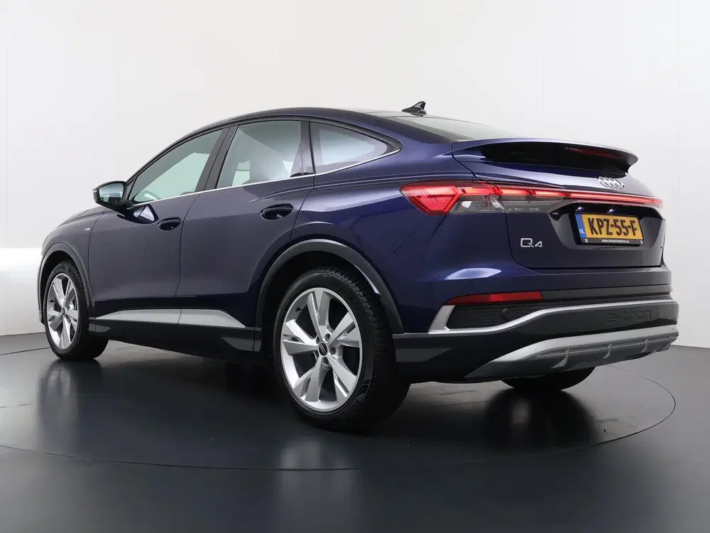 Audi Q4 e-tron 45 Edition 82 kWh S-LINE uit 2024, foto 6