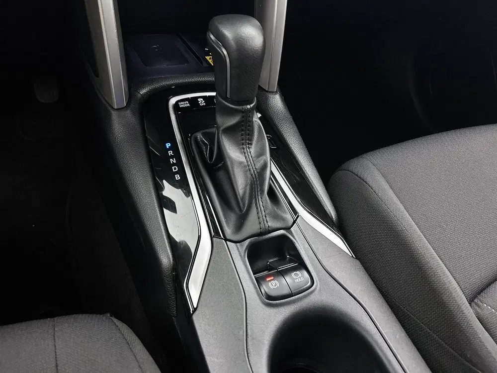 Toyota Corolla Cross Hybrid 140 Style uit 2025, foto 13