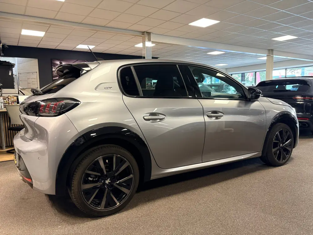 Peugeot 208 1.2 GT 101pk uit 2023, foto 7